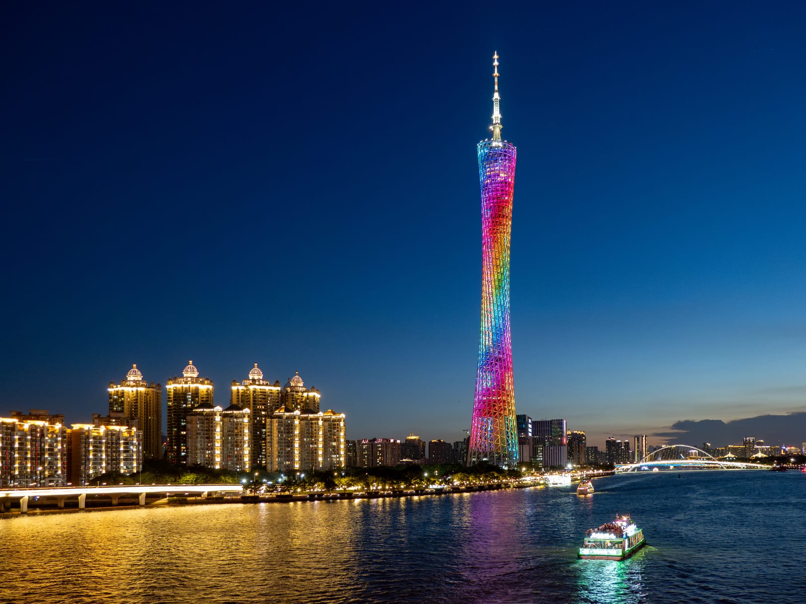 Canton Tower — Guangzhou Essentials: Lingnan Heritage and Pearl River