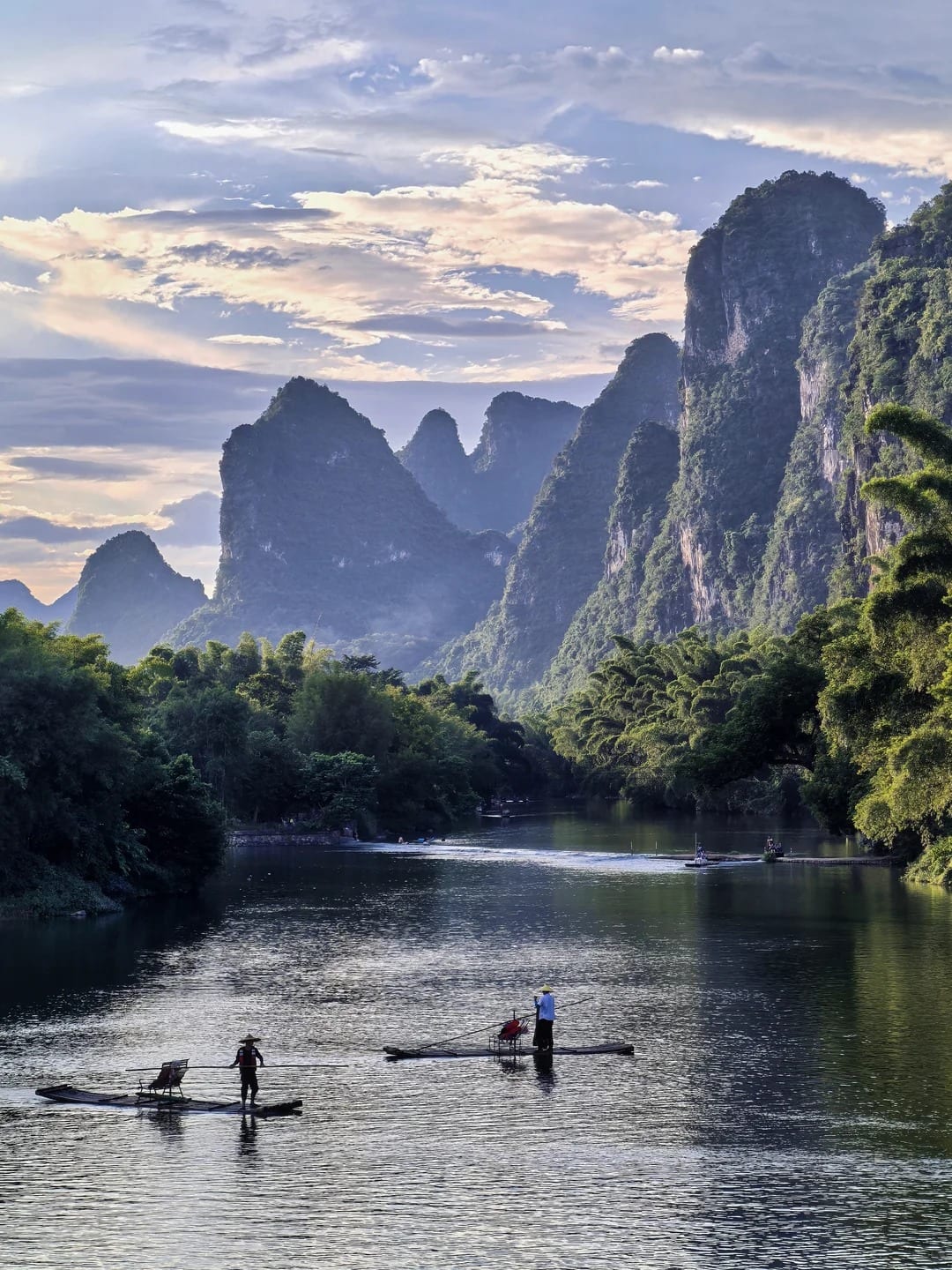 Yangshuo, Source: @詞不達意