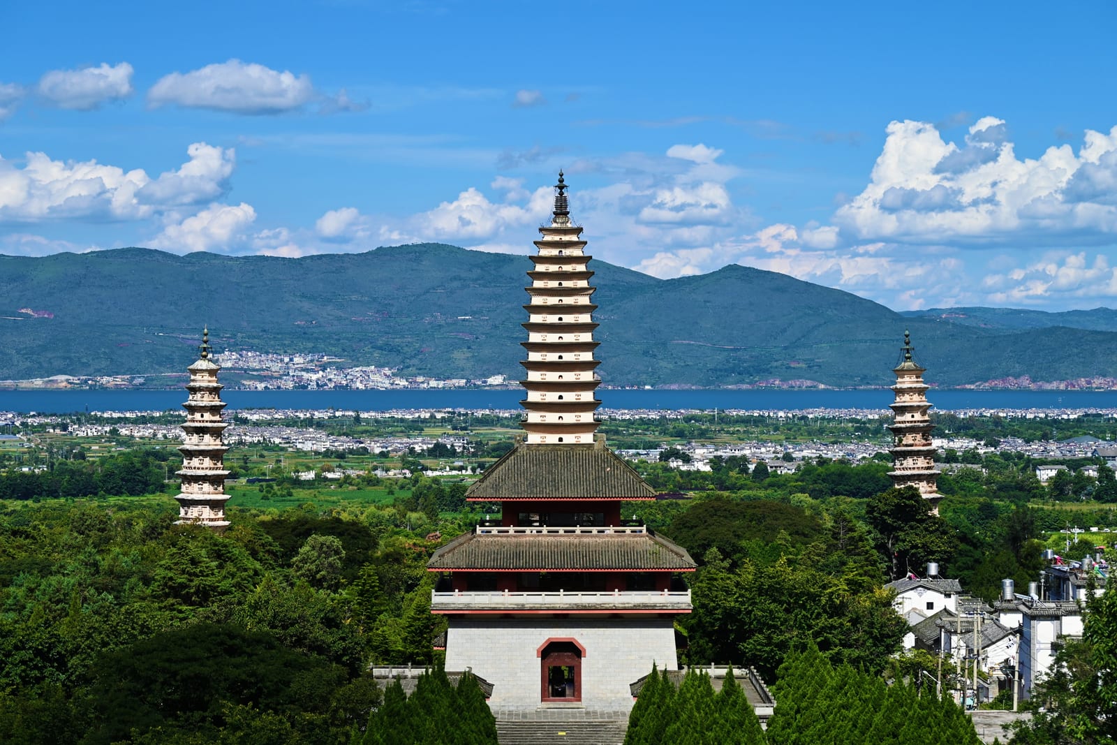 Three Pagodas Of Chongsheng Temple — Charms of Yunnan: Mountain Escapes & Ethnic Cultures