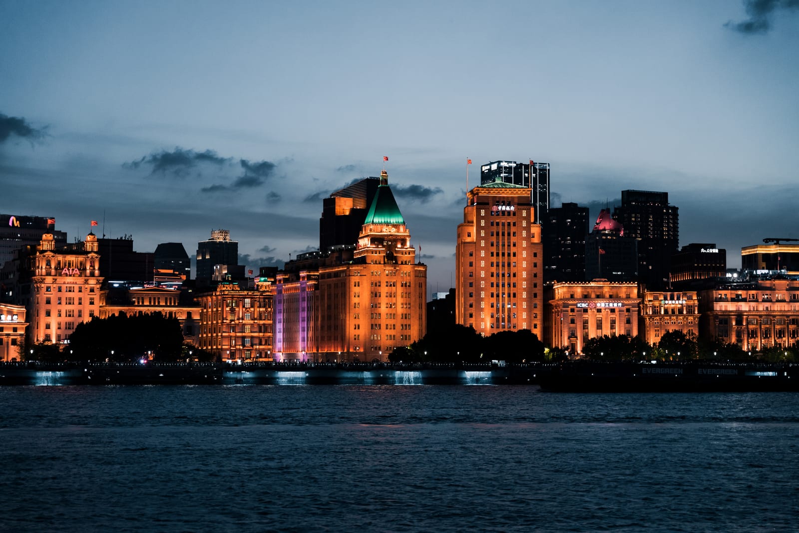 The Bund — 7-Day Shanghai, Suzhou & Nanjing Tour: Classical Gardens and Jiangnan Heritage